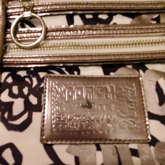 Coach Poppy Glam Bella Large Tote - Picture 6 of 8